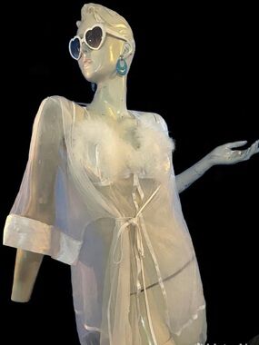VINTAGE Sheer White Tie-Front Robe PAIRED with Feather bodice Teddy